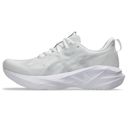 Asics Men's Novablast 5 White/Piedmont Grey รองเท้าวิ่งสำหรับผู้ชาย 8