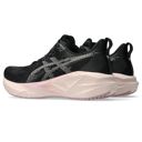 Asics Women's Novablast 5 Black/Pearl Pink รองเท้าวิ่งผู้หญิง 3