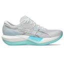 Asics Unisex Magic Speed 5 Wide White/Pure Silver รองเท้าวิ่งแผ่นคาร์บอน สำหรับซ้อมเร็ว 1