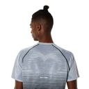 Asics Men's Seamless SS Top Performance Black/Carrier Grey เสื้อวิ่งผู้ชาย 6