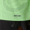 Asics Men's Metarun Singlet Illuminate Green เสื้อวิ่งผู้ชาย 5