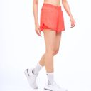Training Lab Women's 3” Flow+ Shorts Red กางเกงวิ่งน้ำหนักเบา 9