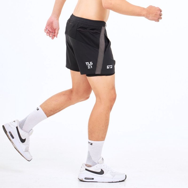 Training Lab Men's 5" Flow+ 2 in 1 Shorts กางเกงวิ่งน้ำหนักเบา
