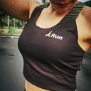 BananaRun Women's Athlete Elite Racing Crop เสื้อครอปวิ่ง 3