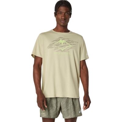 Asics Men's Fujitrail Logo SS Top Khaki เสื้อวิ่งแขนสั้นผู้ชาย
