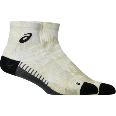 Asics Unisex Performance Run Quarter Sock Brilliant White/Oyster White ถุงเท้าวิ่งหุ้มข้อ