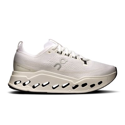 On Women's Cloudsurfer Max White | White (รองเท้าวิ่งผู้หญิง)