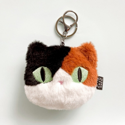Baan Maew Maew Furry Cat Keychain - Calico Cat พวงกุญแจแมวขนฟู
