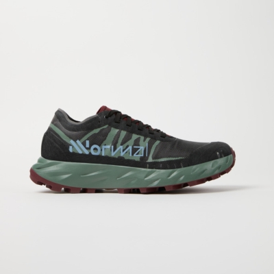 NNormal Kjerag Brut Red/Green รองเท้าเทรลสำหรับสภาวะสุดโหด