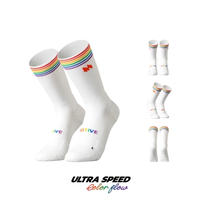 Motive Sock Ultra Speed ColorFlow - Crew / White ถุงเท้าวิ่ง