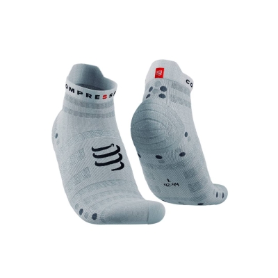Compressport Pro Racing Socks v4.0 Ultralight Run Low White/Alloy ถุงเท้าวิ่งน้ำหนักเบา