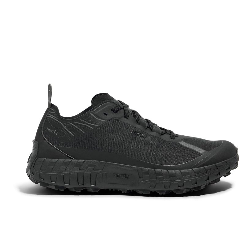 Norda Women's 001A Stealth Black | รองเท้าวิ่งเทรล