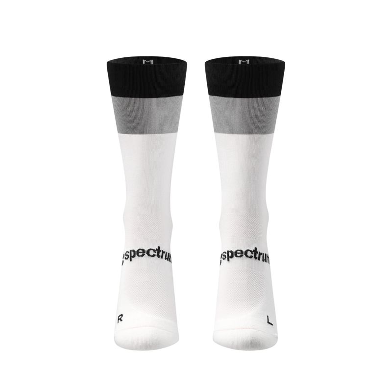 Personalbest Performance Sock Spectrum Black/Grey ถุงเท้าวิ่งออกแบบระบายอากาศได้ดี