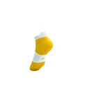 Compressport Pro Racing Socks V4.0 Run Low - Lemon/White ถุงเท้าวิ่งข้อสั้น 4