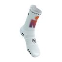 Compressport Pro Racing Socks V4.0 Run High 360 Print - Ironman 2025 - L1 White/Sunset (ถุงเท้าวิ่งข้อสูง Ironman Edition) 2