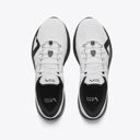  Mount To Coast Men's R1 White/Black | รองเท้าวิ่งทำระยะไกล นุ่มสบาย และทนทานสำหรับผู้ชาย 7
