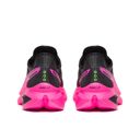 Saucony Men's Endorphin Pro 5 Black/Shock รองเท้าวิ่งคาร์บอนผู้ชาย 4