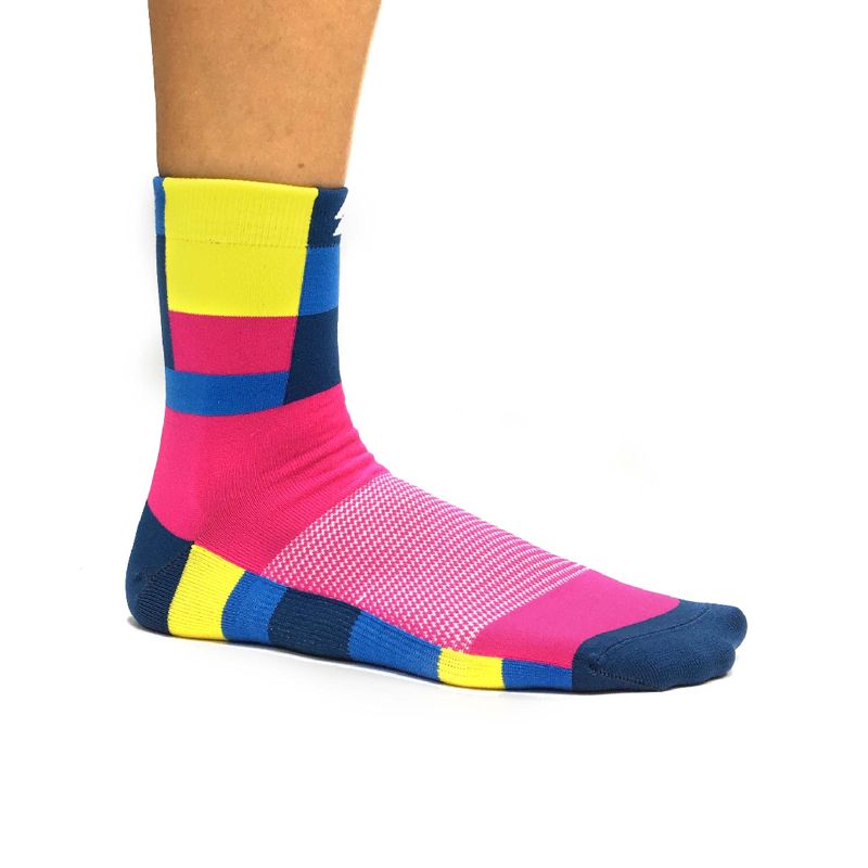 T8 Mix Match Socks Blocks ถุงเท้าสำหรับนักวิ่ง