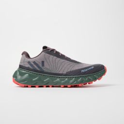 NNormal Tomir 2.0 NN Burgundy รองเท้าวิ่งเทรลอเนกประสงค์