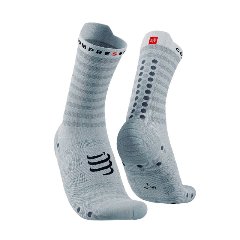 Compressport Pro Racing Socks v4.0 Ultralight Run High White/Alloy ถุงเท้าวิ่งน้ำหนักเบา