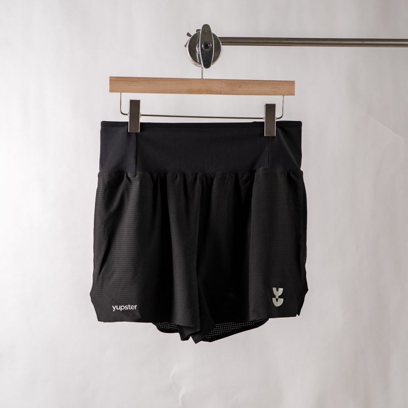 Yupster Enduro Shorts - PathMaker Collection - Solid Black | กางเกงวิ่งเทรลชาย น้ำหนักเบา